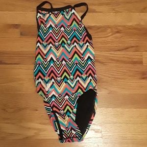 One piece swim suit